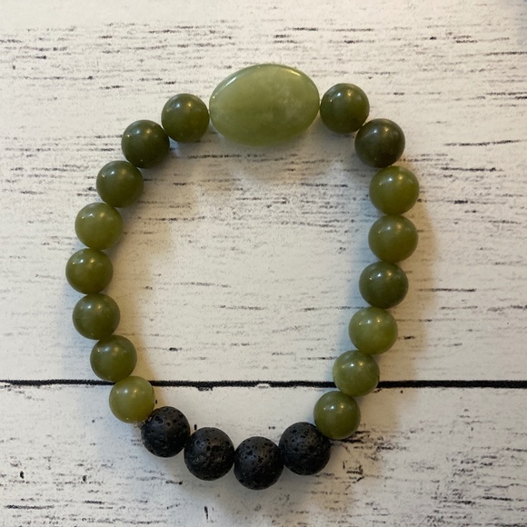 Artisan Jewelry - Aromatherapy Gemstone Bracelet / Serpentine